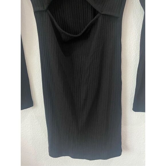 Forever 21 Nwt Black Cut Out Dress Size S - Picture 4 of 6